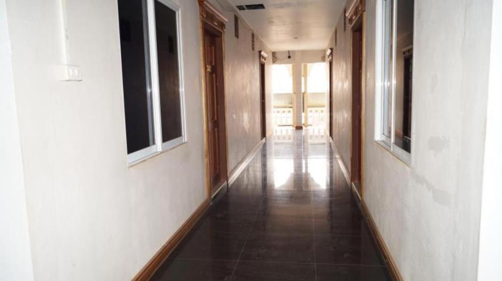 Lankham Hotel Pakse Εξωτερικό φωτογραφία