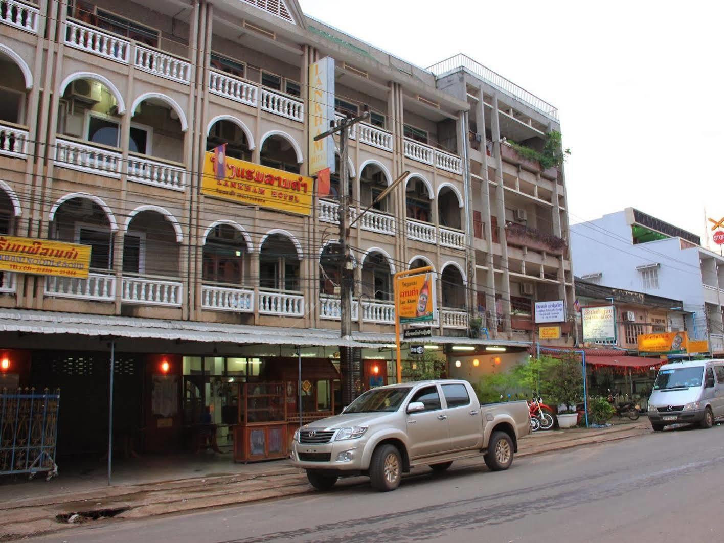 Lankham Hotel Pakse Εξωτερικό φωτογραφία